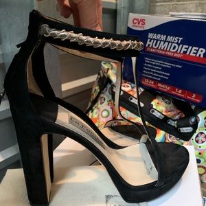 Black platform suede heels
